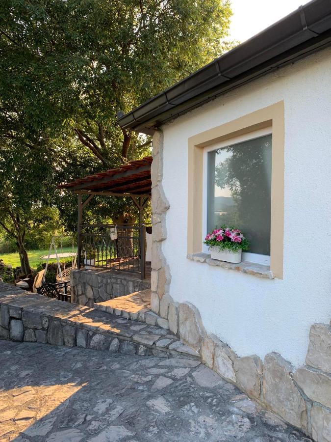 Kuca Za Iznajmljivanje Andrija Ljubuški Exterior foto